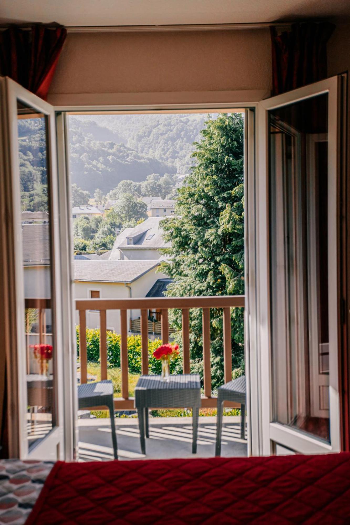 Hotel Le Montaigu Luz-Saint-Sauveur Eksteriør bilde